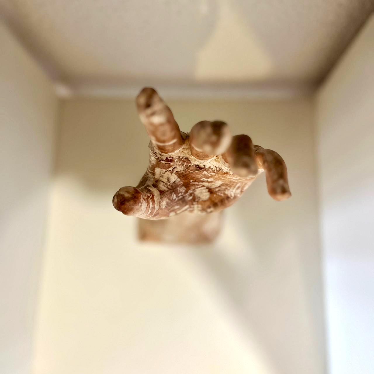 Mão quadrado 4.jpeg