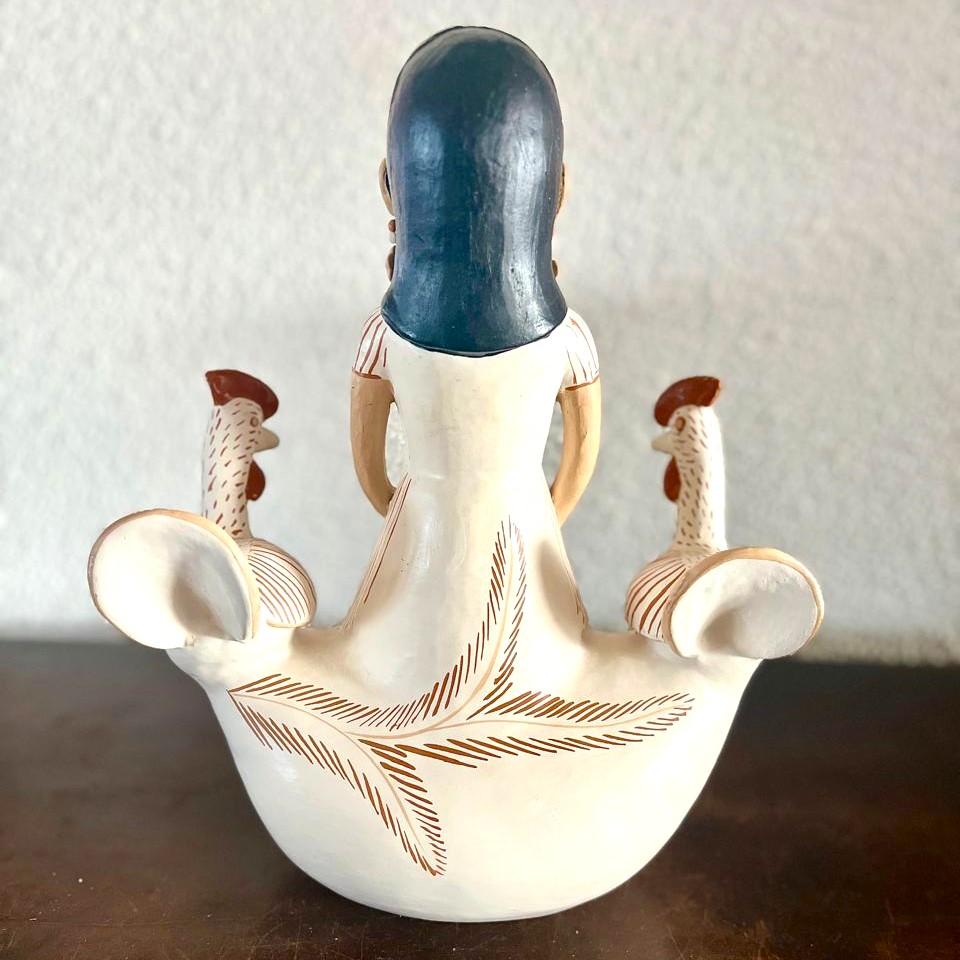 Boneca Com Galinhas formato quadrado 4.jpeg